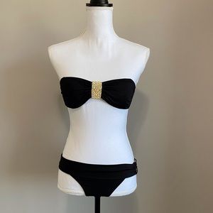 👙 Trina Turk strapless bikini swimsuit set